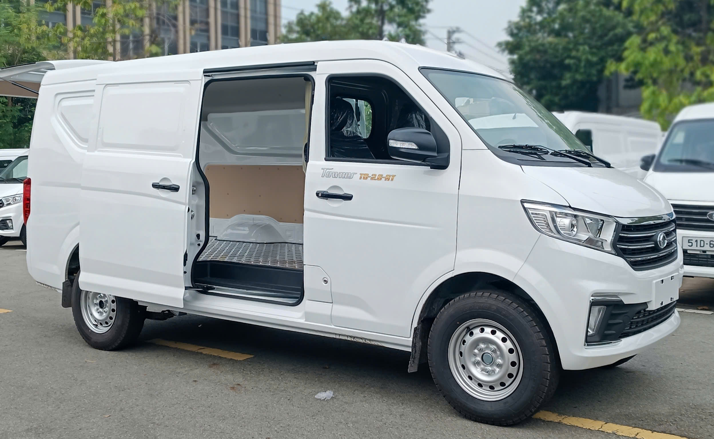 Xe VAN số tự động THACO